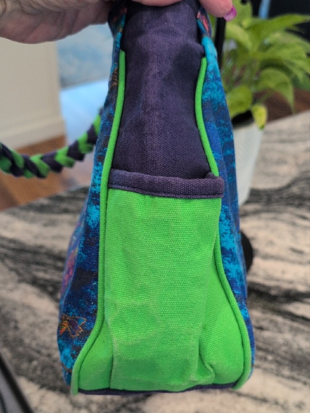 Laurel Burch Dogs Print Shoulder Tote Bag - Picture 8 of 10